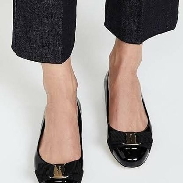 Salvatore Ferragamo Varina Flat
