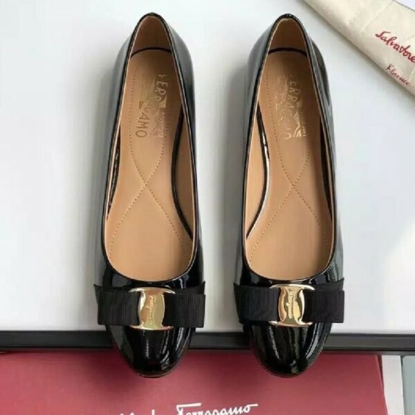 Salvatore Ferragamo Varina Flat