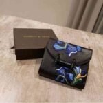 Snap Pearl Flower Wallet