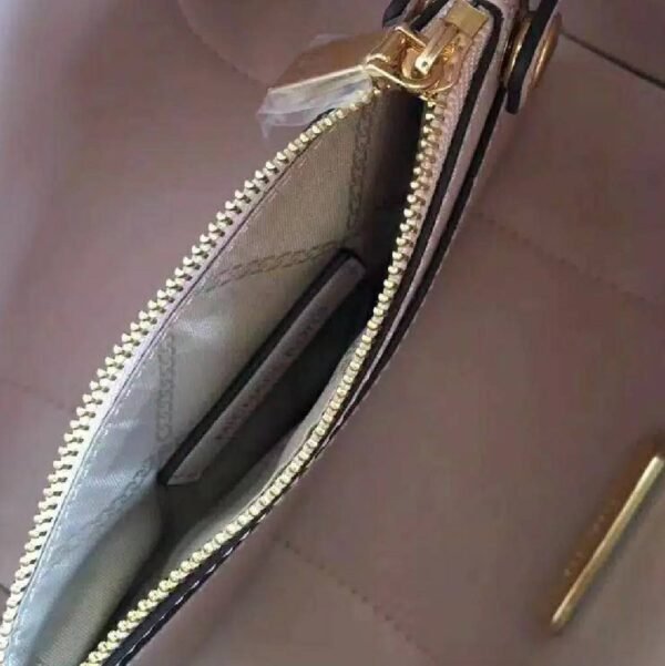 Michael Kors Mercer Gallery Medium Bag