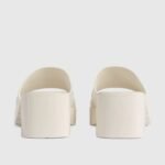 Gucci G- rubber slide sandal