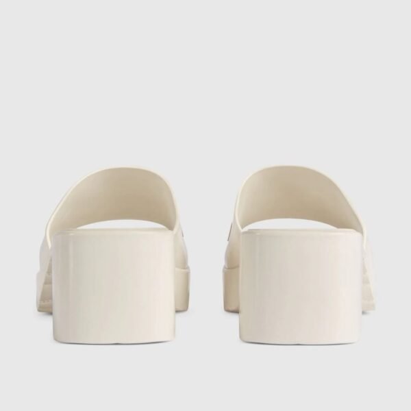 Gucci G- rubber slide sandal