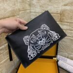 Kenzo Tiger Clutch