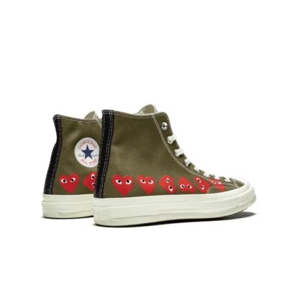 CDG Play Chuck 70 Top Multi Heart