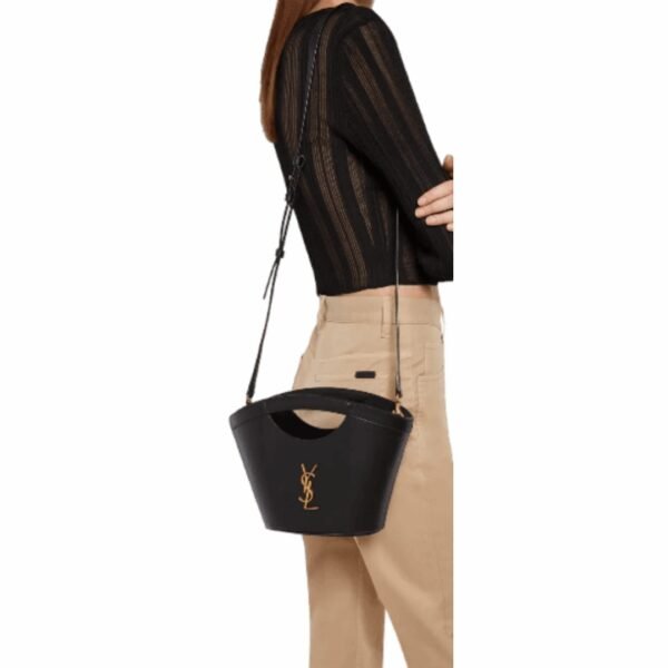 Yves Saint Laurent Celia Tote in Smooth Leather