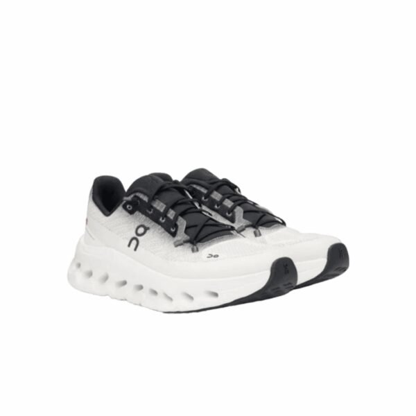 On Cloud Cloudtilt Running Sneakers 