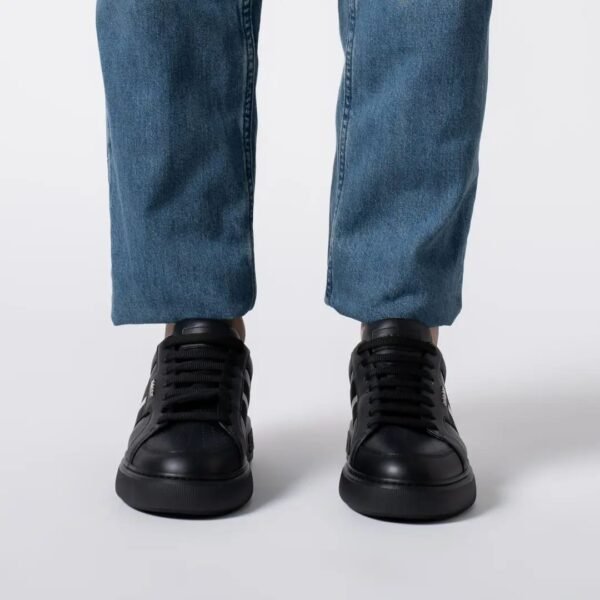 Bally Moony Sneakers Leather Black
