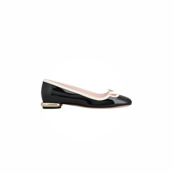 Roger Vivier Viv' Podium Ballerinas in patent leather