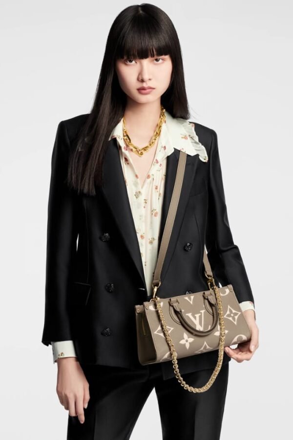 Louis Vuitton On The Go East West