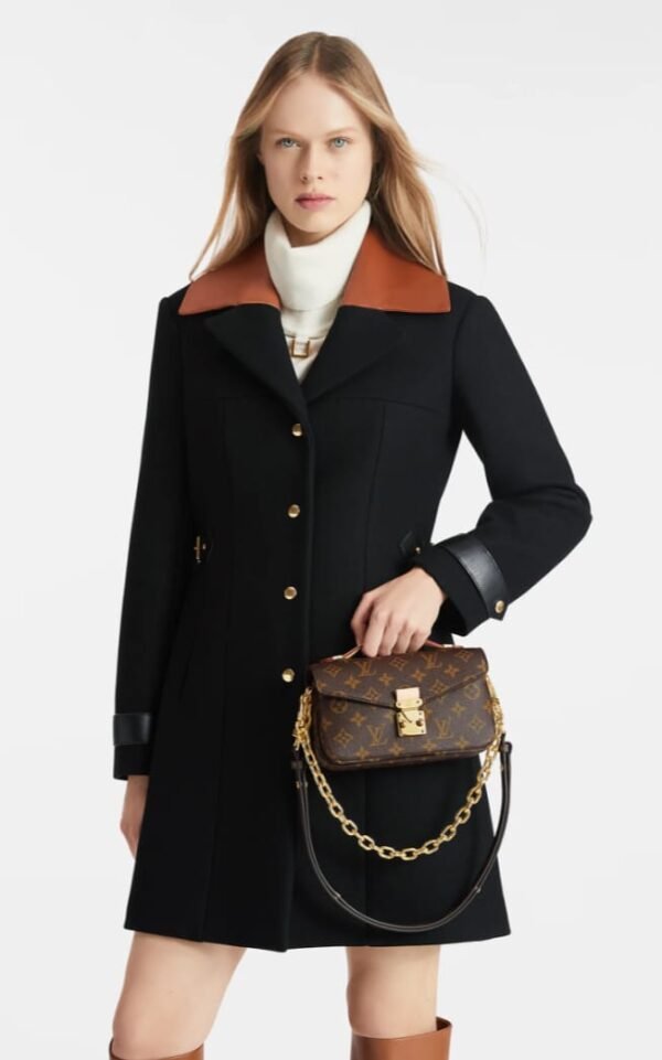 Louis Vuitton Pochette Metis East West