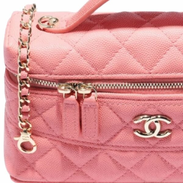 Chanel Grainy Calf Leather & Gold Metal AP4407