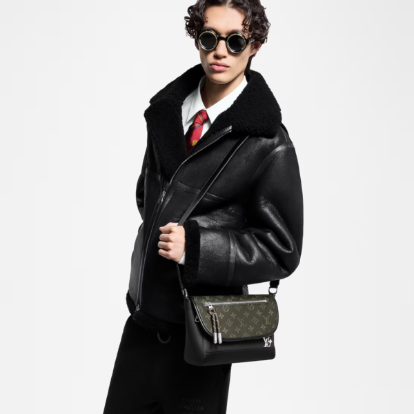 Louis Vuitton Pulse Messenger Bag