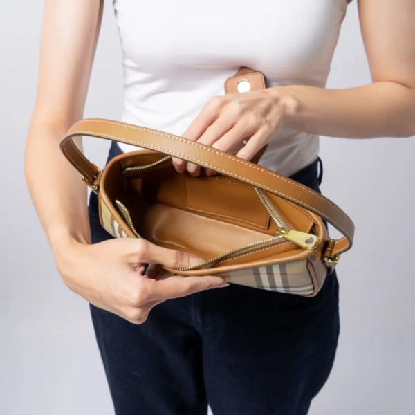 Burberry Vintage Check Shoulder Bag Archive