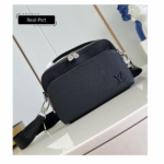 Louis Vuitton Avenue Messenger