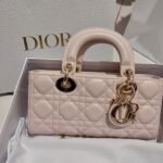 70e84198-d2ff-4199-93ce-b71c3a7e4d92